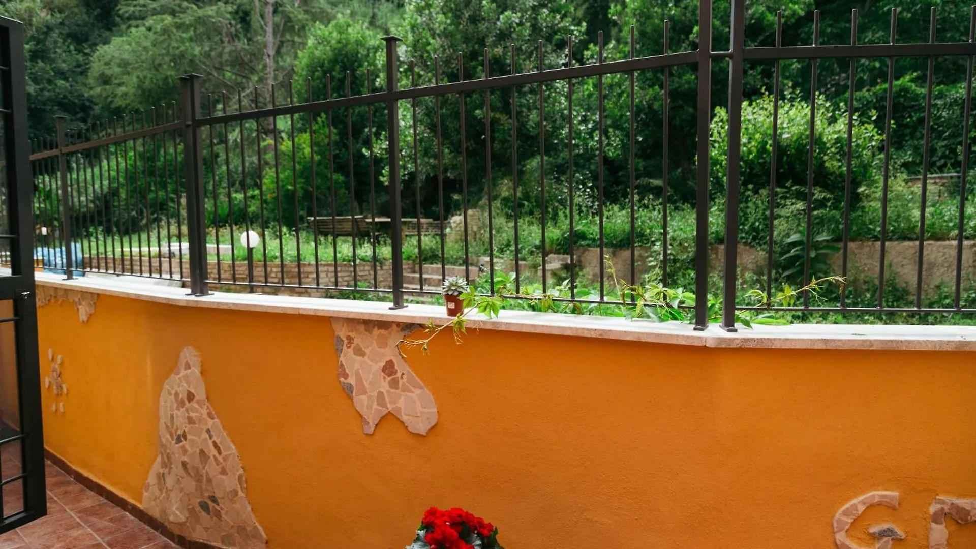 La Casa Di Nonna Peppina A Trastevere Rome